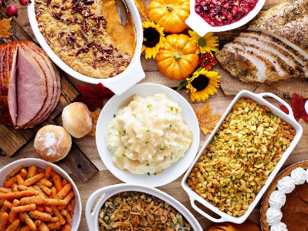 Image: Thanksgiving Dinner - ICONA Avalon